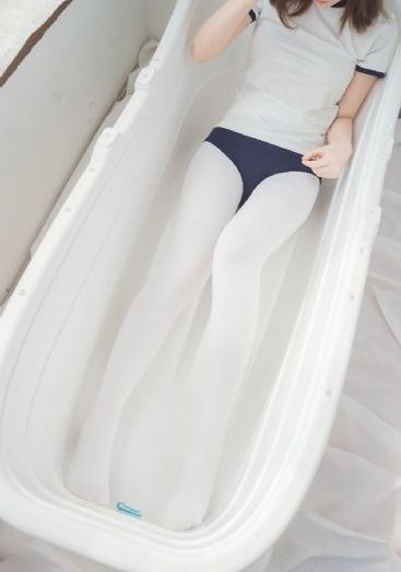 偷拍大众浴池精品视频在线播放_高清全集在线观看