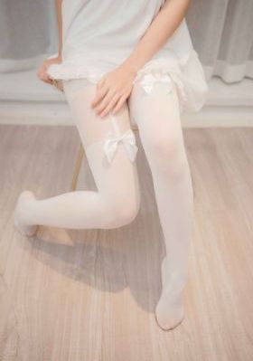 天降女孩子从2楼掉了下来未增减_成长在线视频免费观看